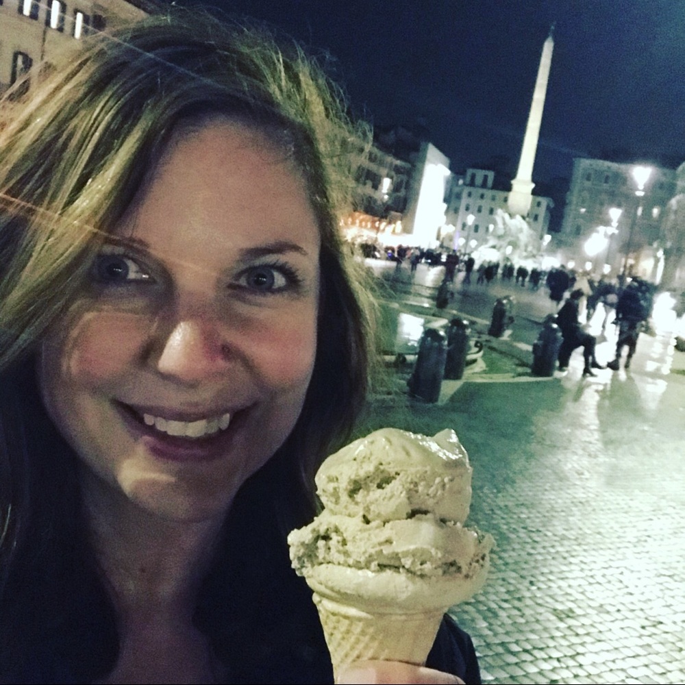 Meet your Posher, Jennifer
